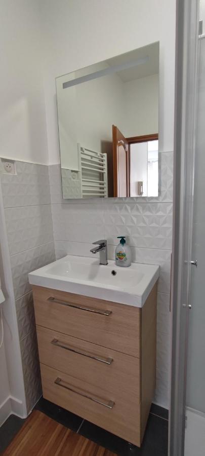 Le Petit Charcot Apartment *